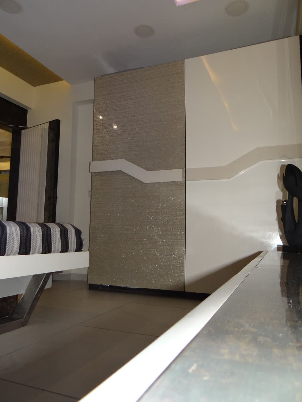 Miscellaneous Site - Image 13