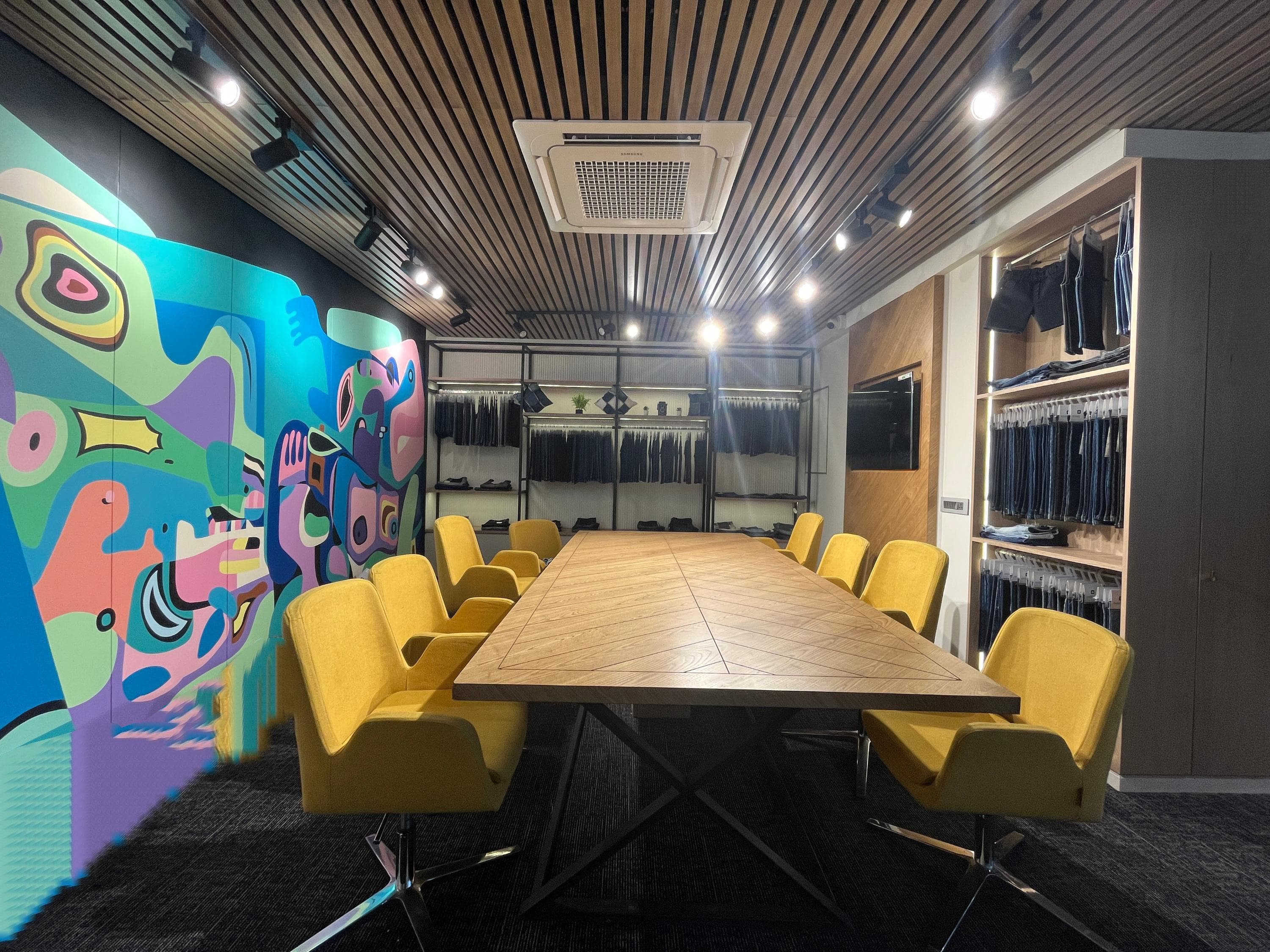 Office at Navaratna - Image 19