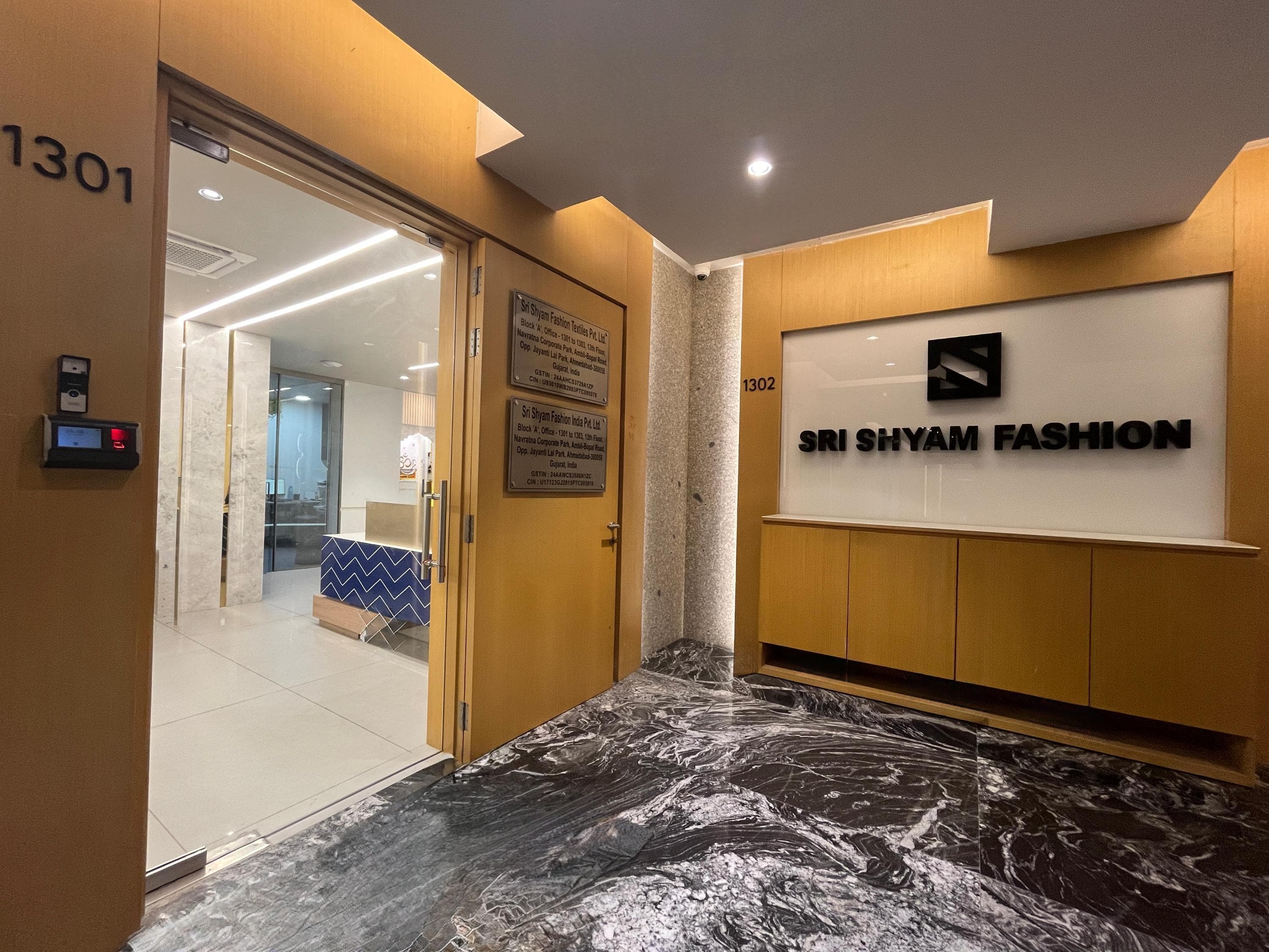 Office at Navaratna - Image 22