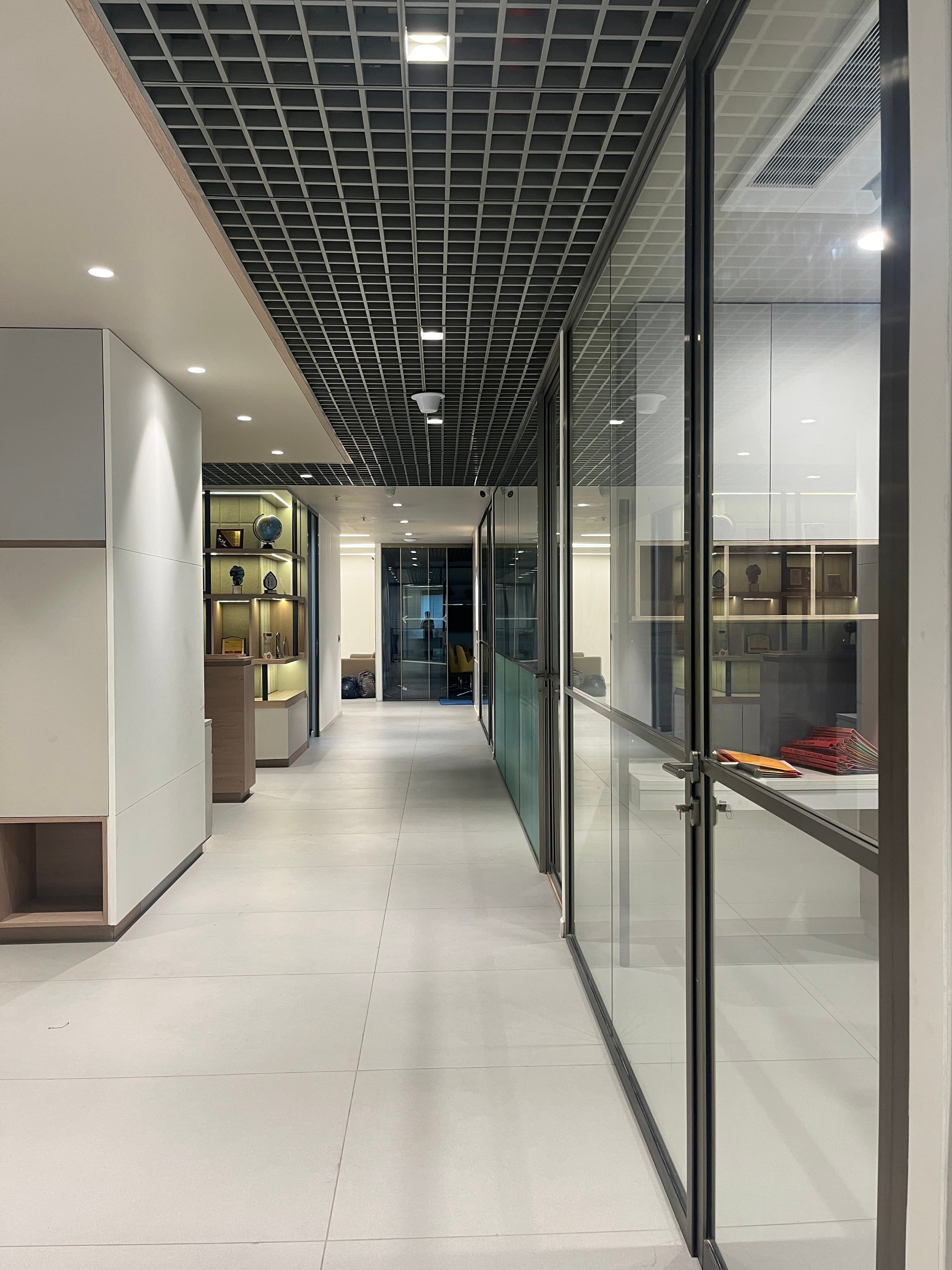 Office at Navaratna - Image 40