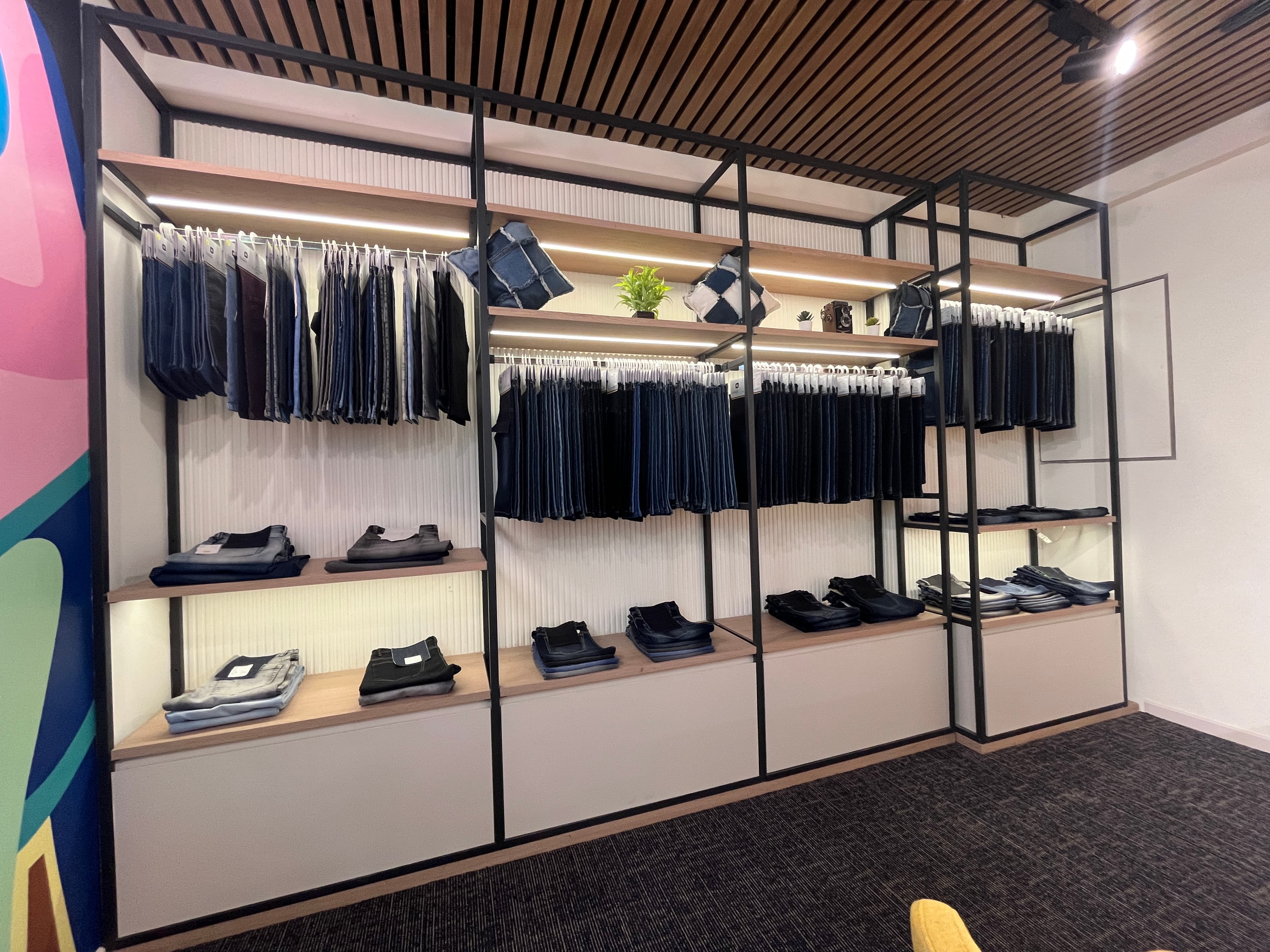 Office at Navaratna - Image 46