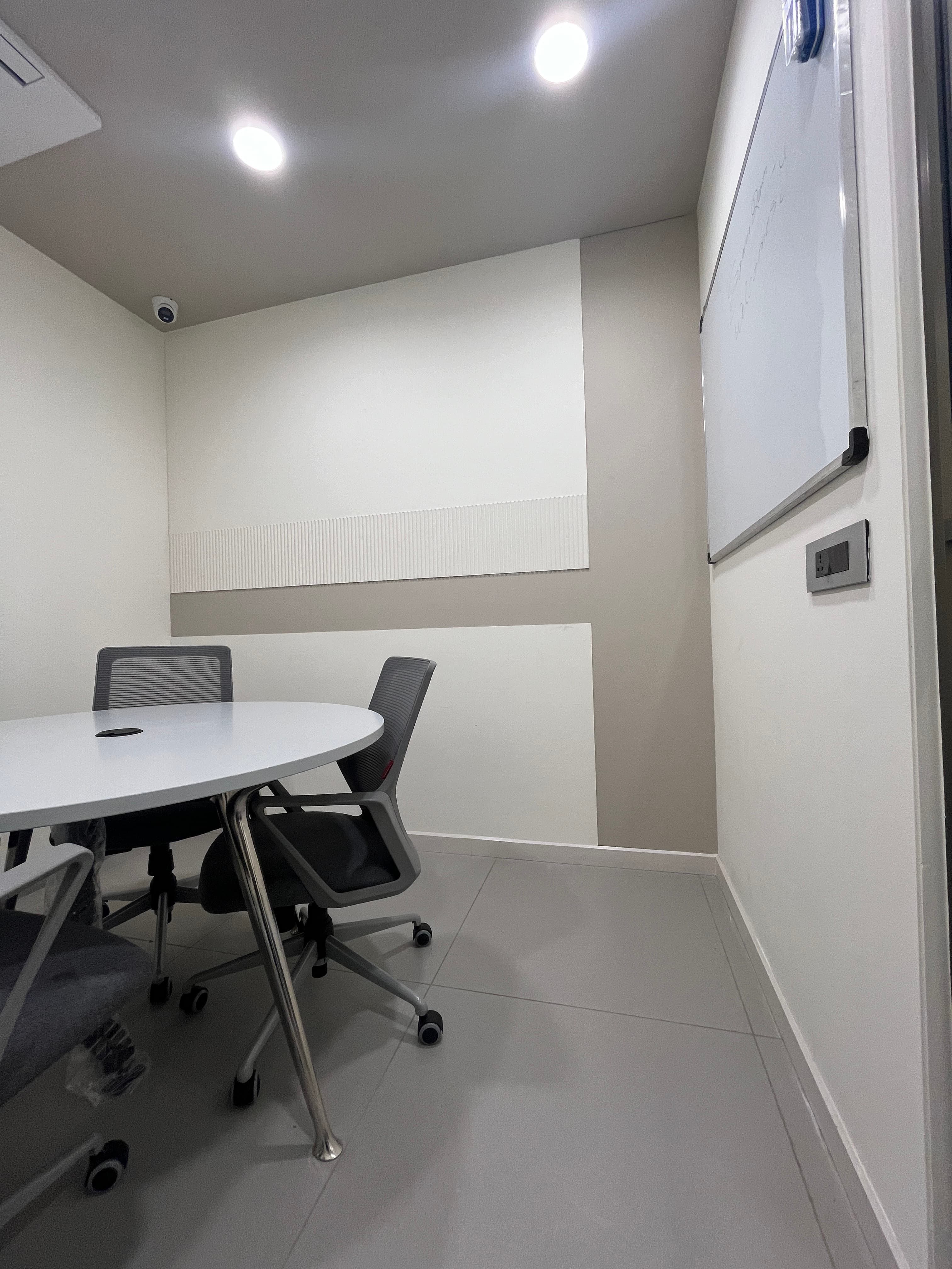 Office at Navaratna - Image 49